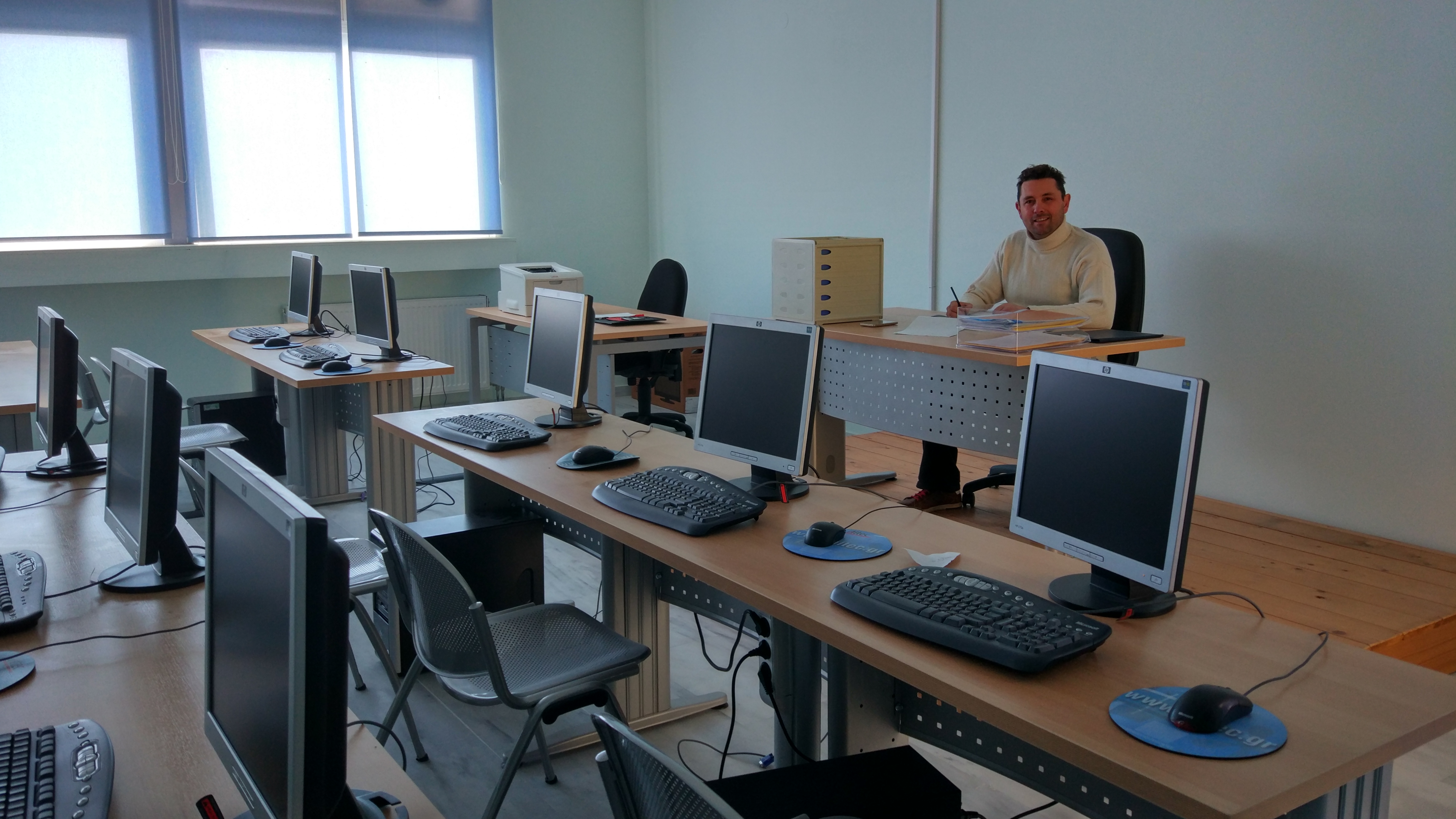Recearch Lab.jpg